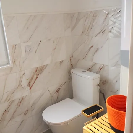 Apartment Grand Studio La Sensee - Wifi, Calme, Parking Prive Hem-Lenglet