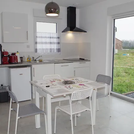 Grand Studio La Sensee - Parking Prive, Terrasse, Netflix, Au Calme *