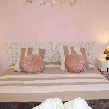 Daire Grand Studio La Sensee - Parking Prive, Terrasse, Netflix, Au Calme Hem-Lenglet